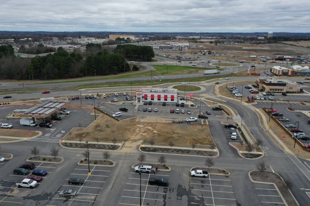 Outparcel - Lewis Crossing Shopping Center: 1200 S Amity Rd, Conway, AR 72032